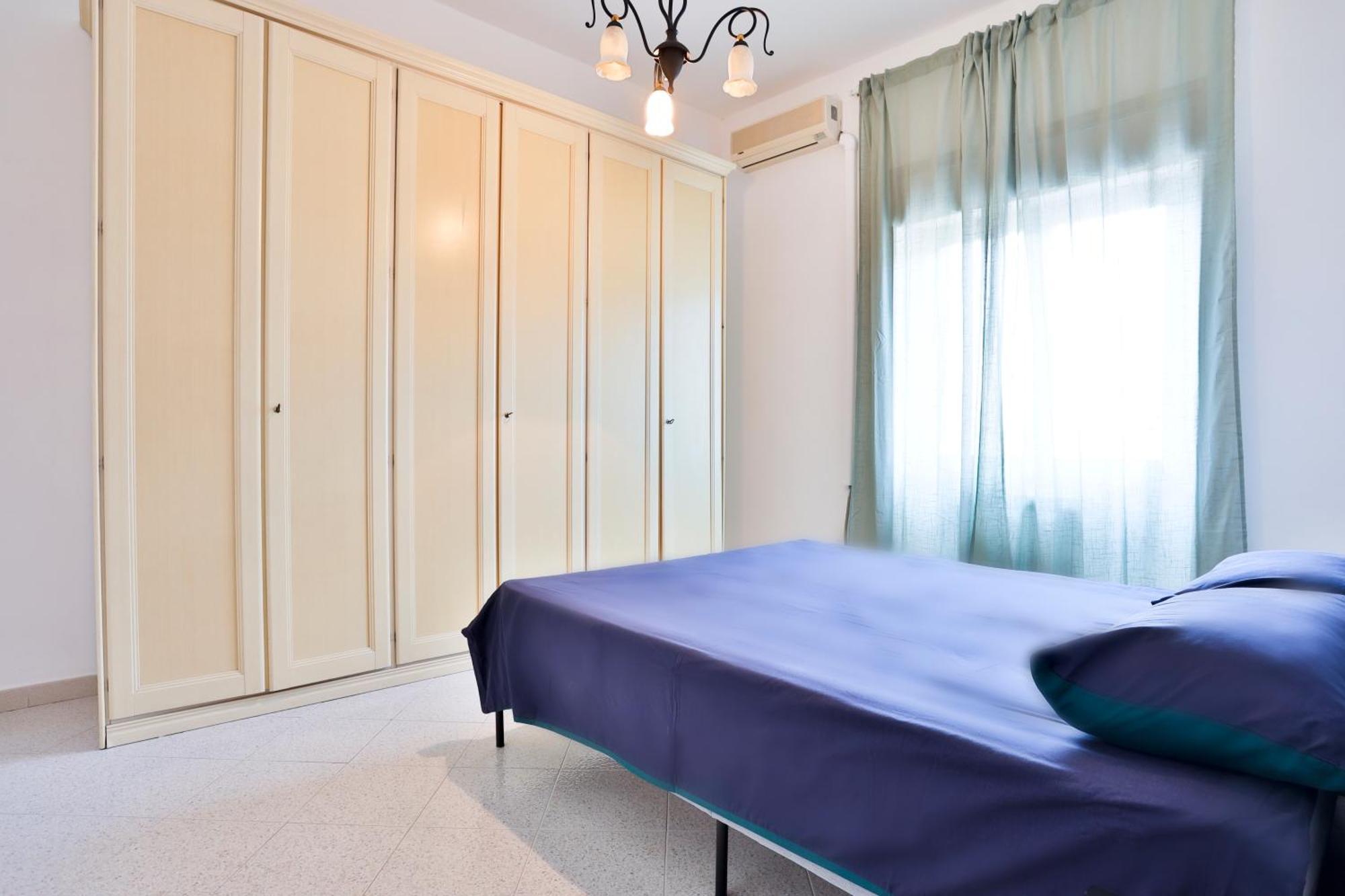 Bright Apartment Near The Sea With Parking Salerno Zewnętrze zdjęcie